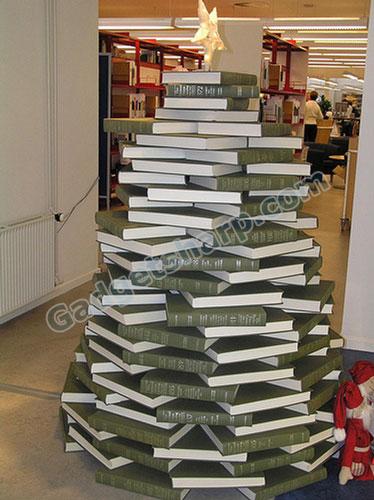 Library Christmas Tree