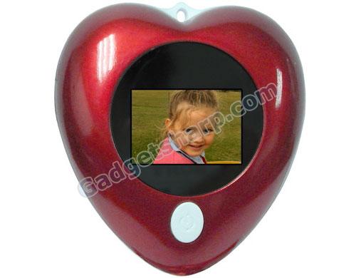 Heart-Shaped Mini Digital Photo Keyring