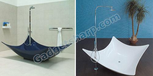 Leggera Bathtub by Gilda Borgnini