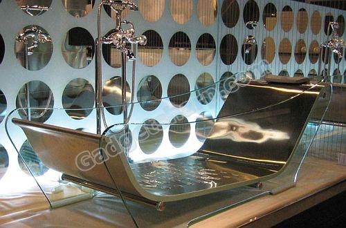 Wasauna's See-through Whirlpool Glass bathtub