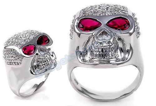 SKULL & RED Eyes Ring