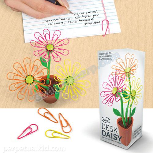 Desk Daisy Paper Clip and Holder