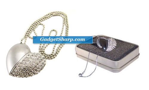 4GB Crystal Heart USB Jewelry Drive