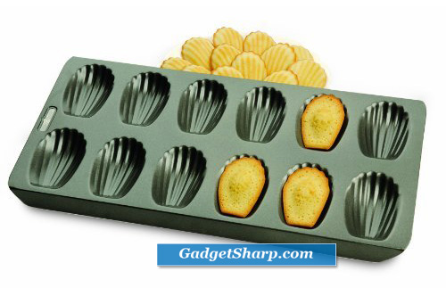 12-Cup Nonstick Madeleine Pan