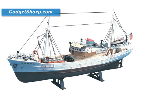 1/90 scale North Atlantic Fishing Trawler